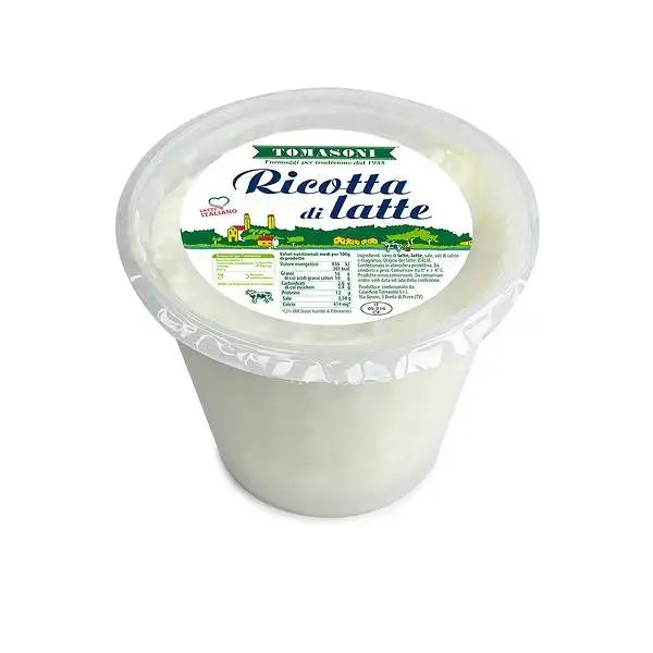 FRESH RICOTTA COW MILK 300 gr (4 pcs per case) – 900 gr
