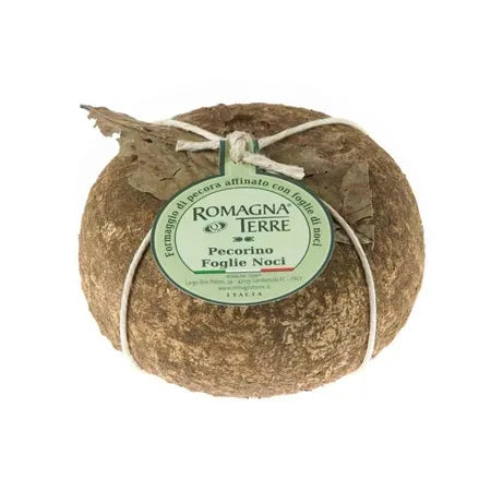 Pecorino Foglie Noci – Sheep’s milk cheese in walnut leaves – 400 gr